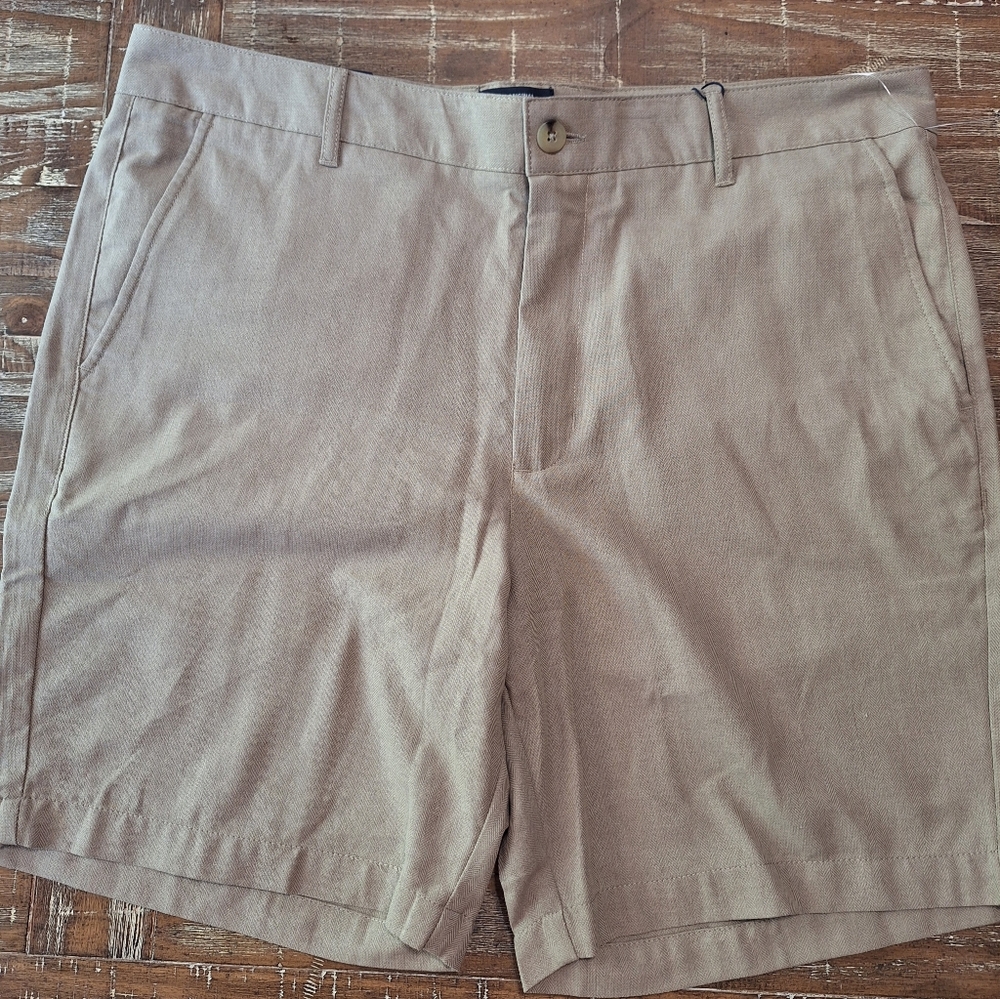 Ben Sherman Regular Fit Zip Flat Front Shorts Men’s 38 Khaki NWT $89‎